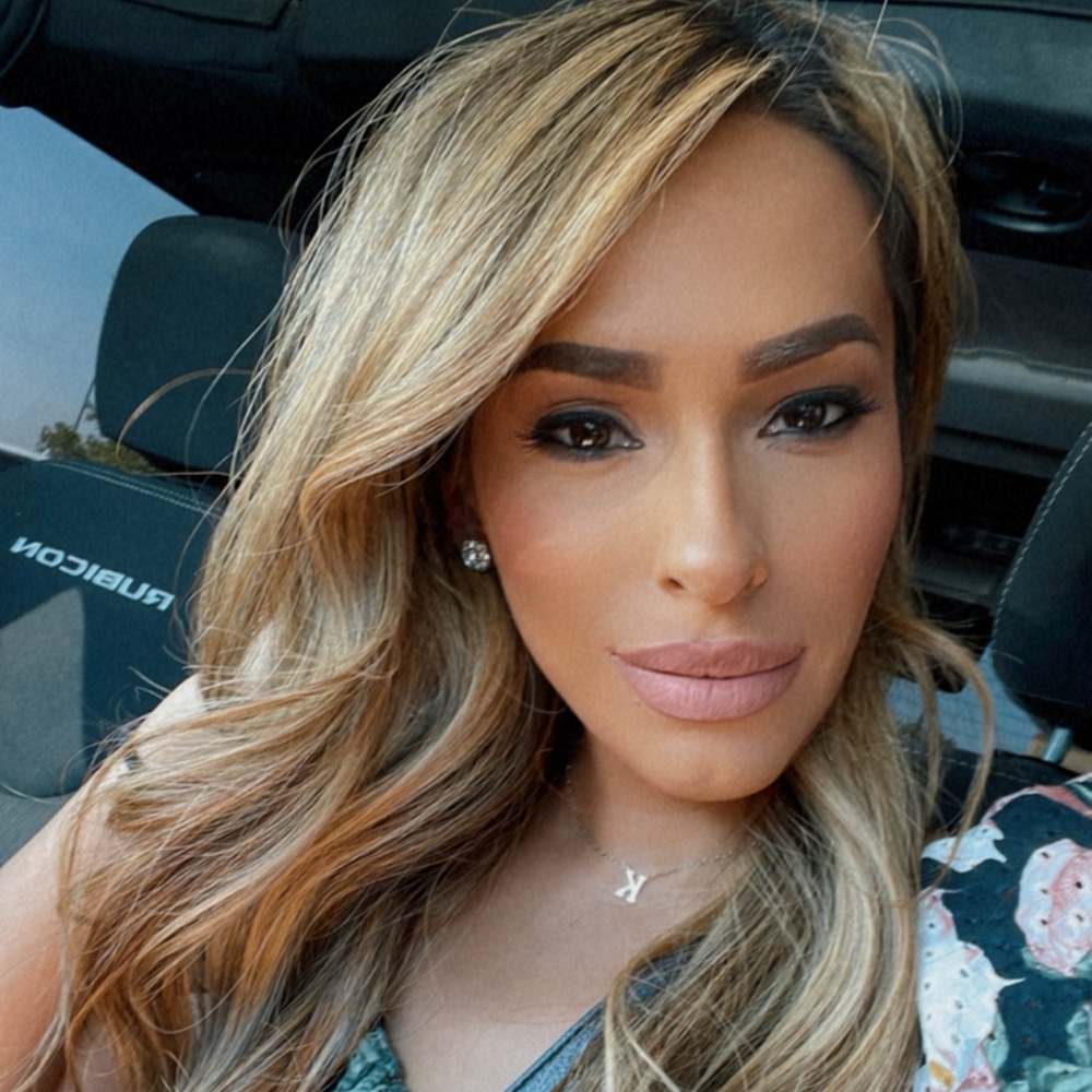 Meet your Posher, Melonie